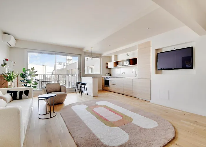 Exceptionnel 3p 100m2 - Luxe & Lumiere Face Parc Monceau *